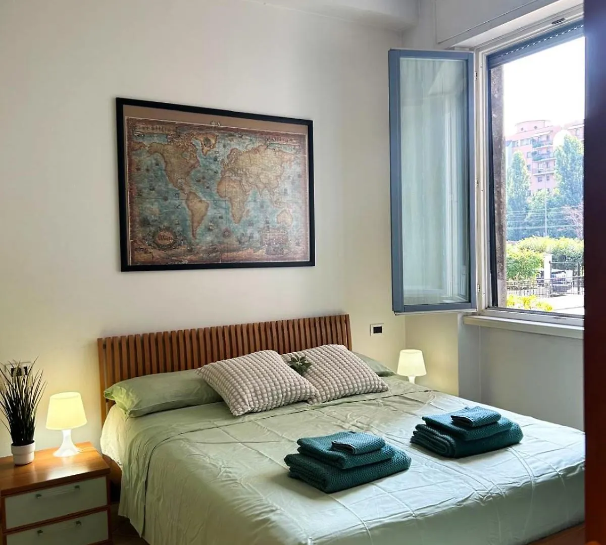 Your Home In Milan - Elegant & Comfortable Stay
